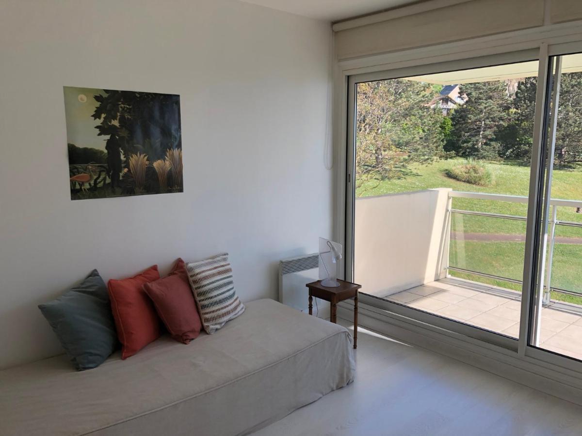 Ferienwohnung Domaine des Roches Trouville-sur-Mer Exterior foto